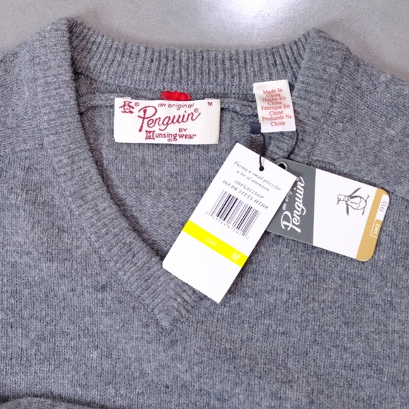 NWT ORIGINAL PENGUIN V-NECK SWEATER - Picture 4 of 8